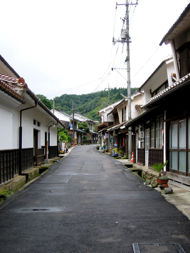 石見銀山の大森地区に残る歴史的な町並み
