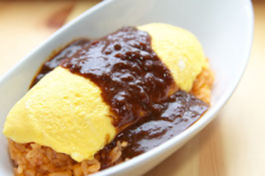 Cafe & Dining Roomin'で食べたデミオムライス